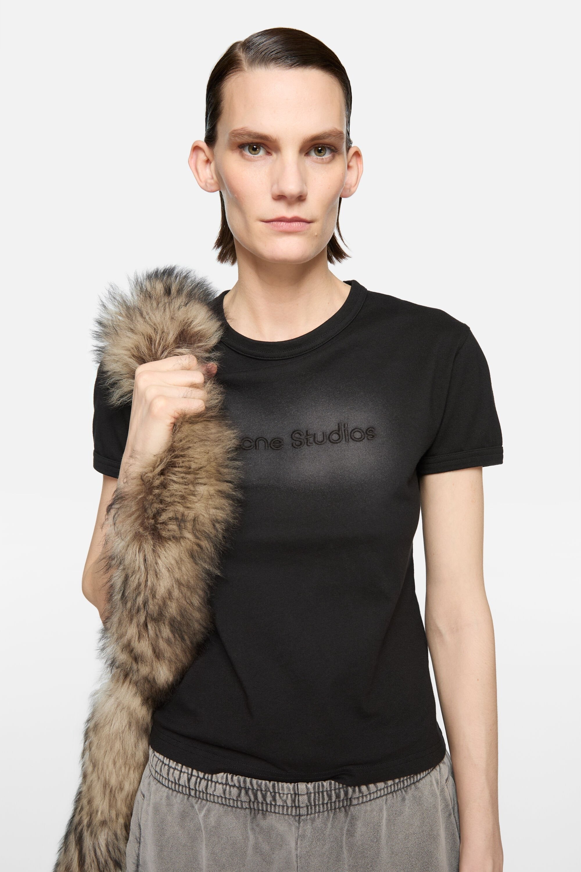 LOGO T SHIRT   FITTED FIT